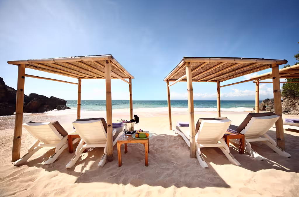 5-DAY ULTRA-ROMANTIC HONEYMOON EXPERIENCE