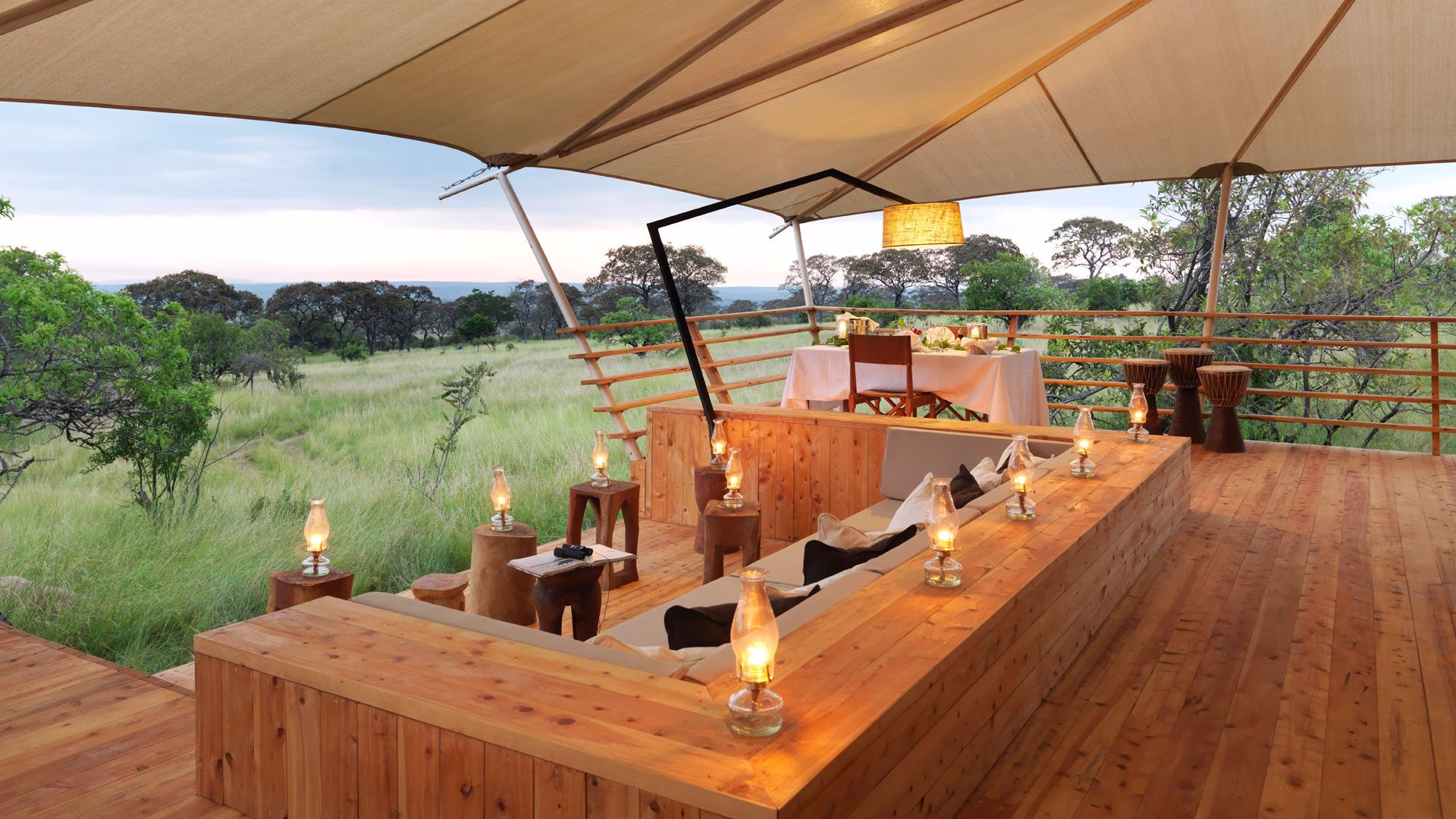 Bush dining